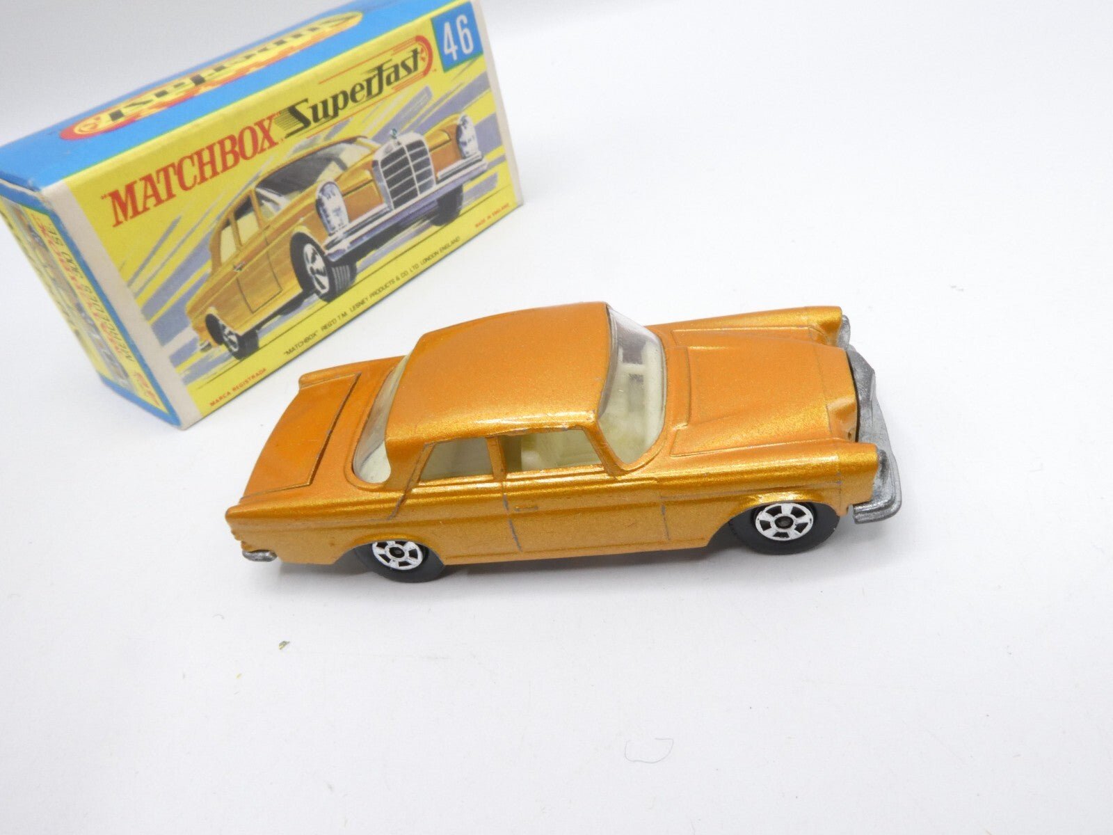Matchbox Superfast 46 Mercedes 300 SE Very Near Mint - Magic Matchbox