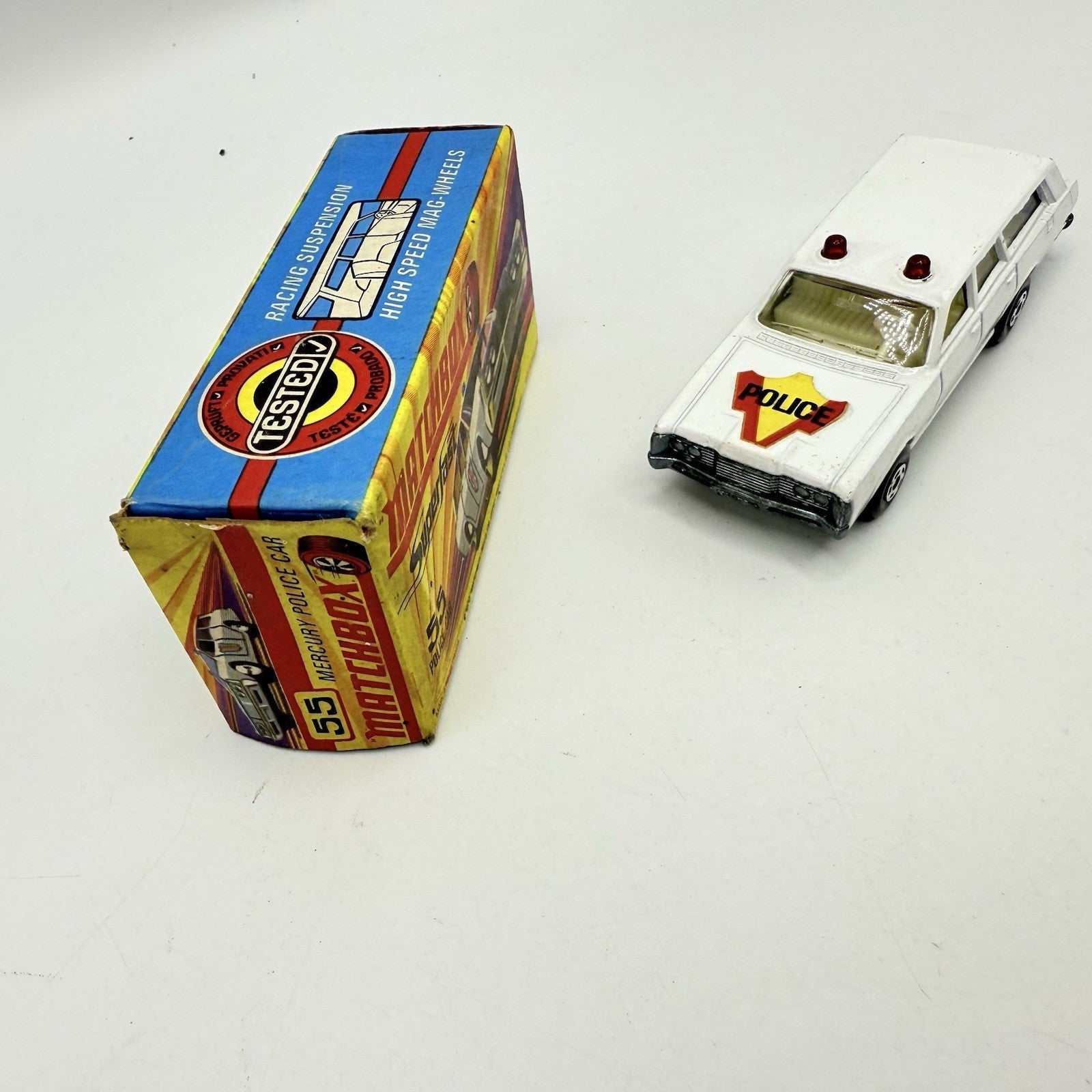Matchbox Superfast 55 Mercury Police Station Wagon with Bonnet Police Label - Magic Matchbox