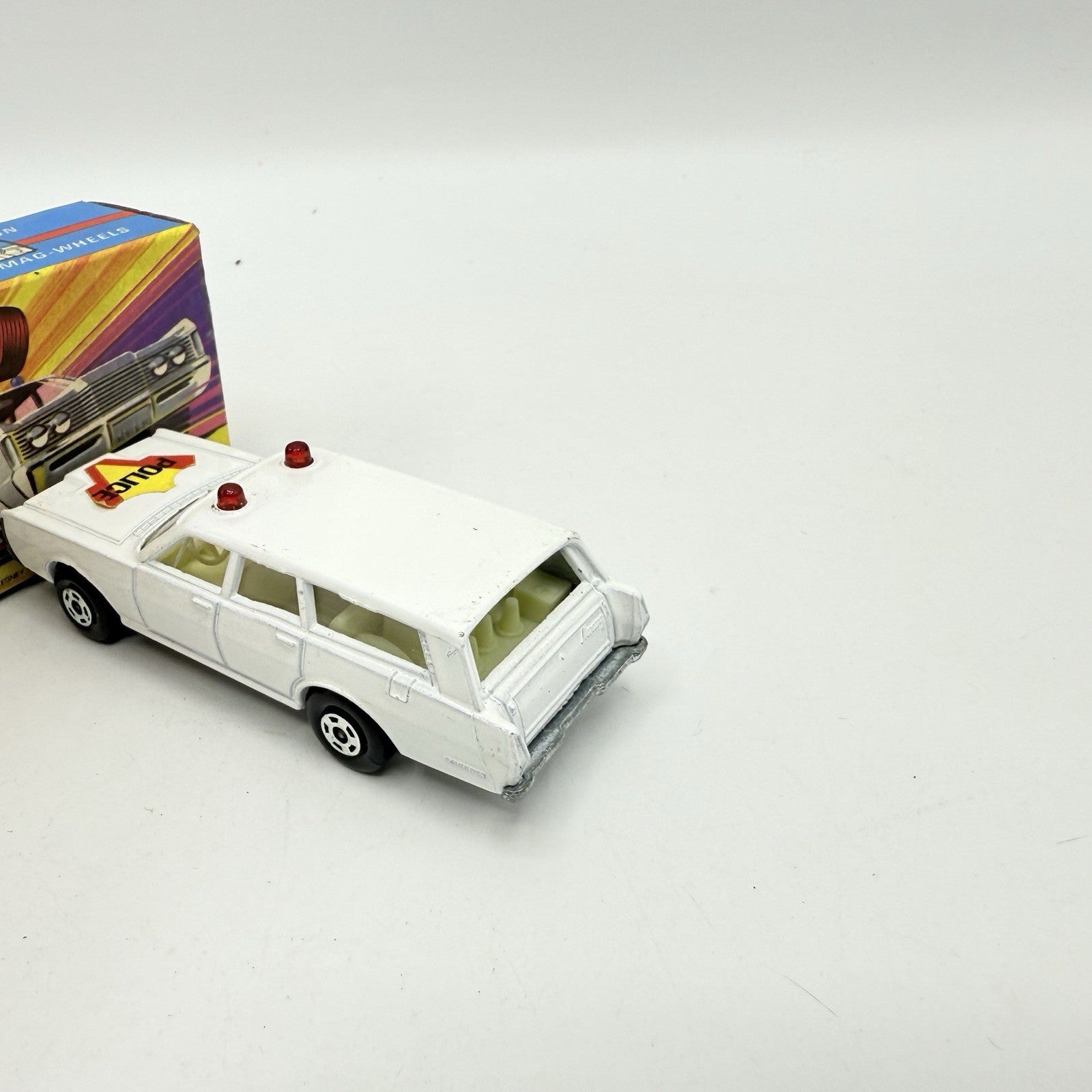 Matchbox Superfast 55 Mercury Police Station Wagon with Bonnet Police Label - Magic Matchbox
