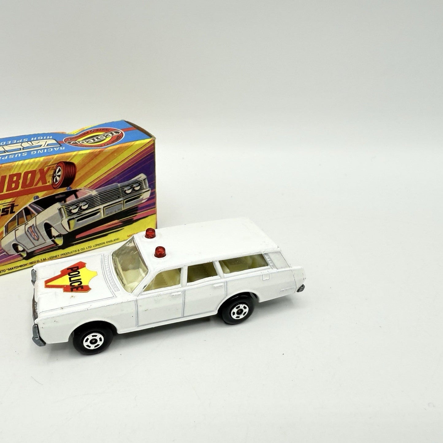 Matchbox Superfast 55 Mercury Police Station Wagon with Bonnet Police Label - Magic Matchbox