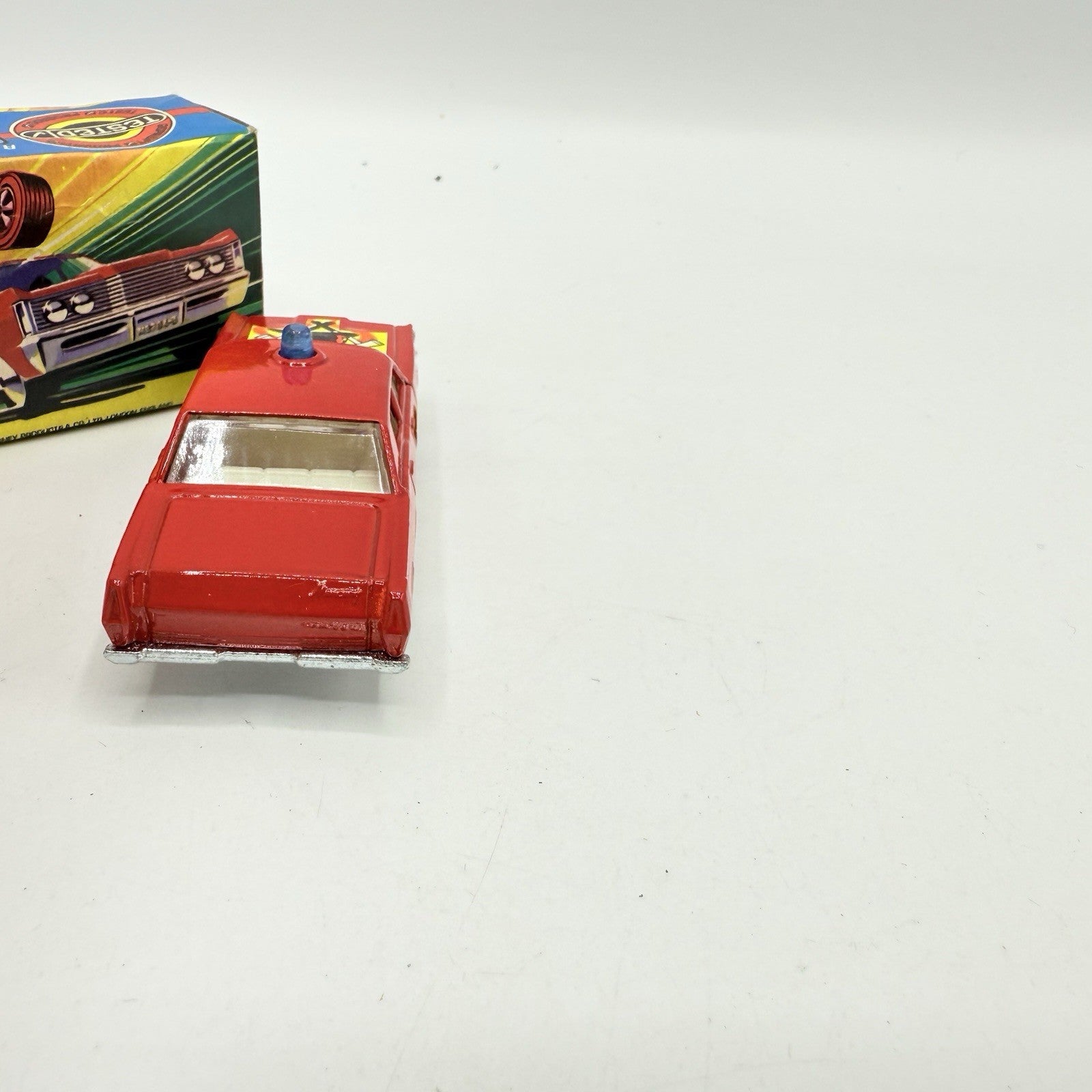 Matchbox Superfast 59 Mercury Fire Chief with Helmet & Axles Labels Damaged - Magic Matchbox