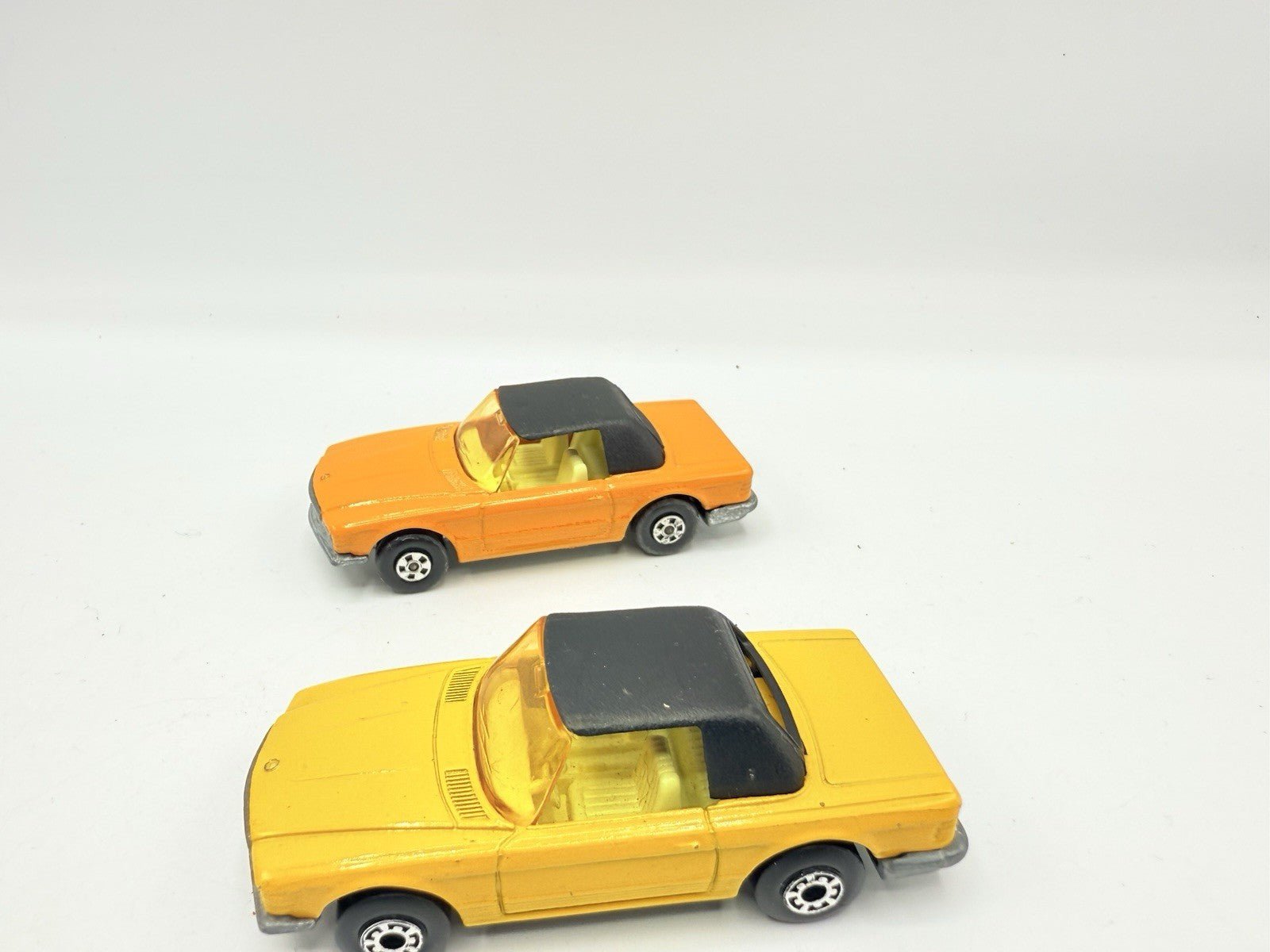 Matchbox Superfast 6 Mercedes 350 SL x 2 - Two Shades Of Orange - VG Unboxed - Magic Matchbox