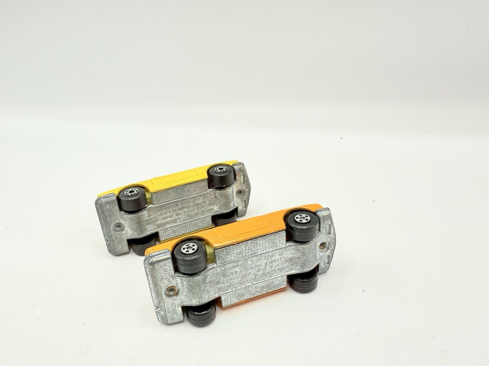 Matchbox Superfast 6 Mercedes 350 SL x 2 - Two Shades Of Orange - VG Unboxed - Magic Matchbox