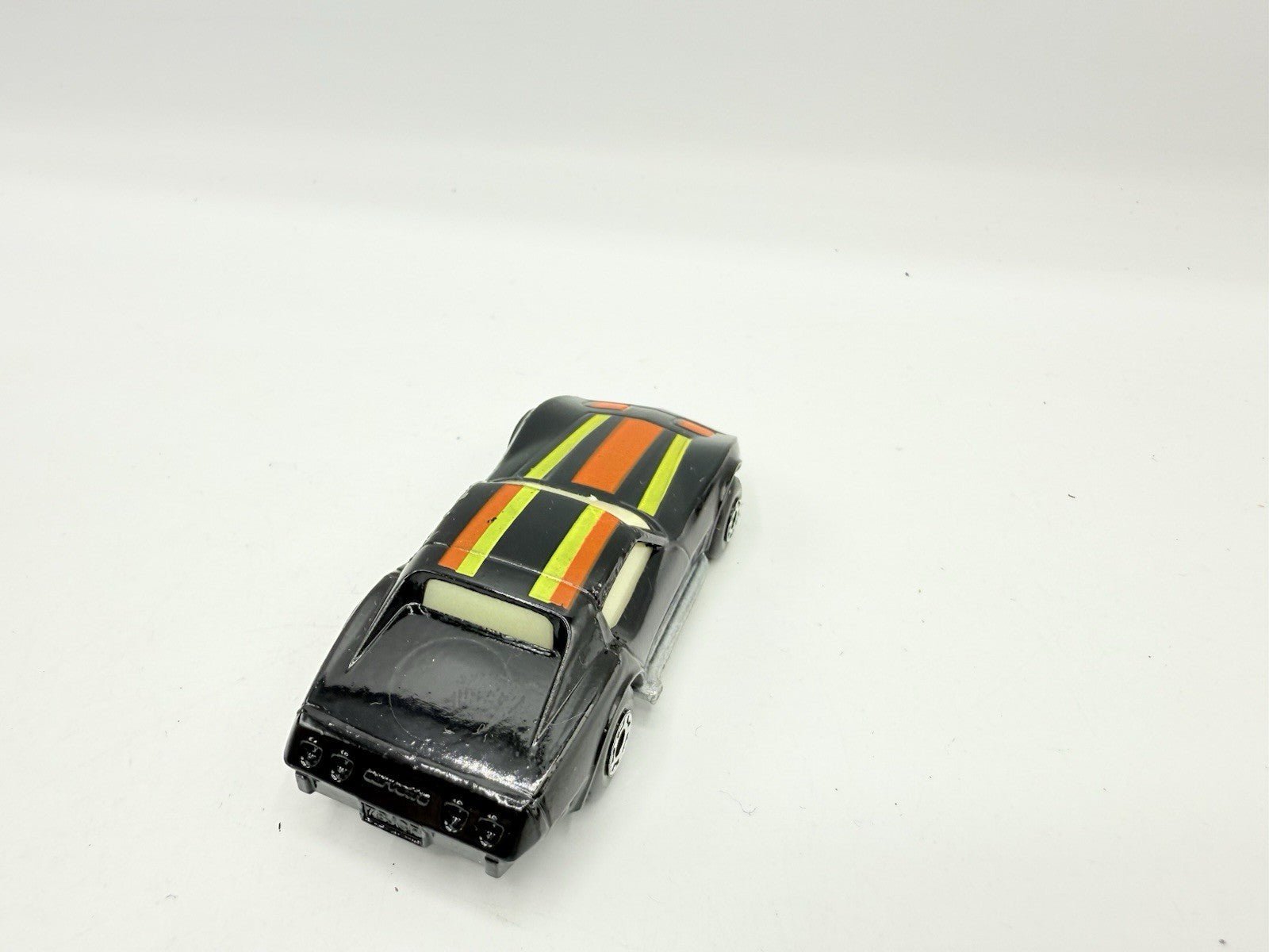Matchbox Superfast 62 Chevrolet Corvette Opaque Windows & Silver Base VG UB - Magic Matchbox