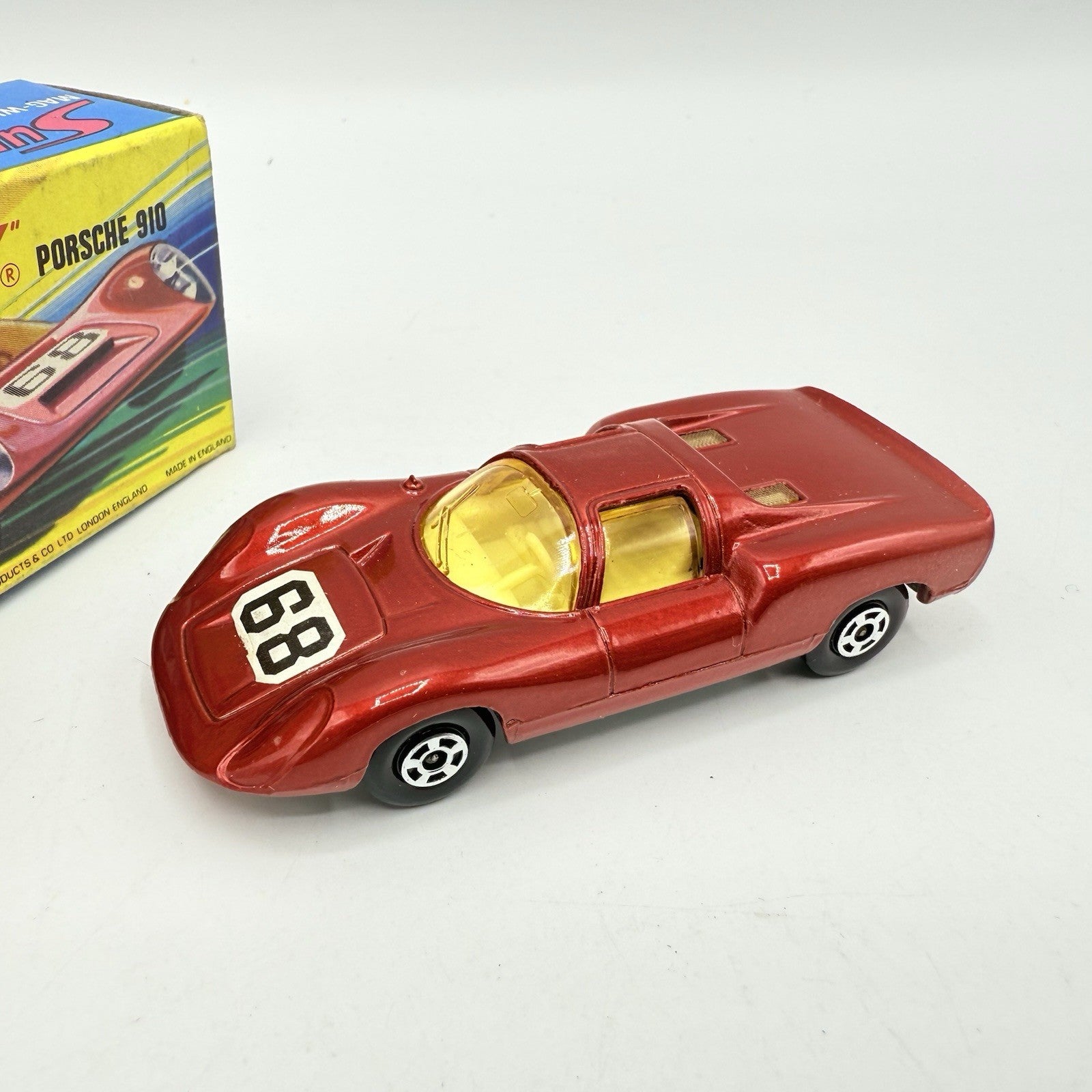 Matchbox Superfast 68 Porsche 910 With 68 Label - Magic Matchbox