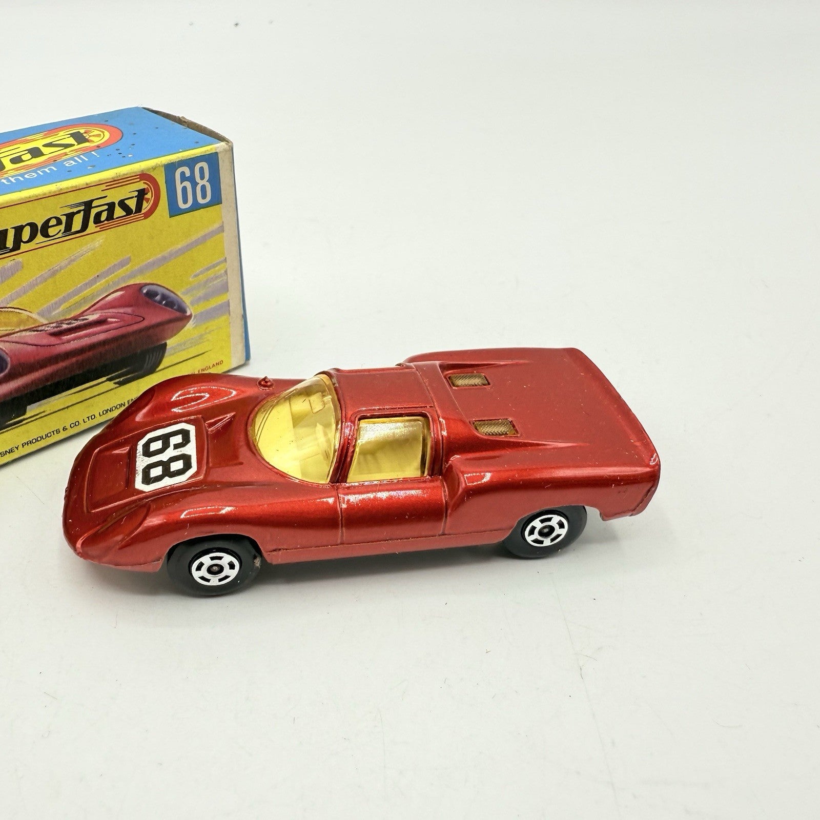 Matchbox Superfast 68 Porsche 910 With 68 Label Very Close To Mint - Magic Matchbox