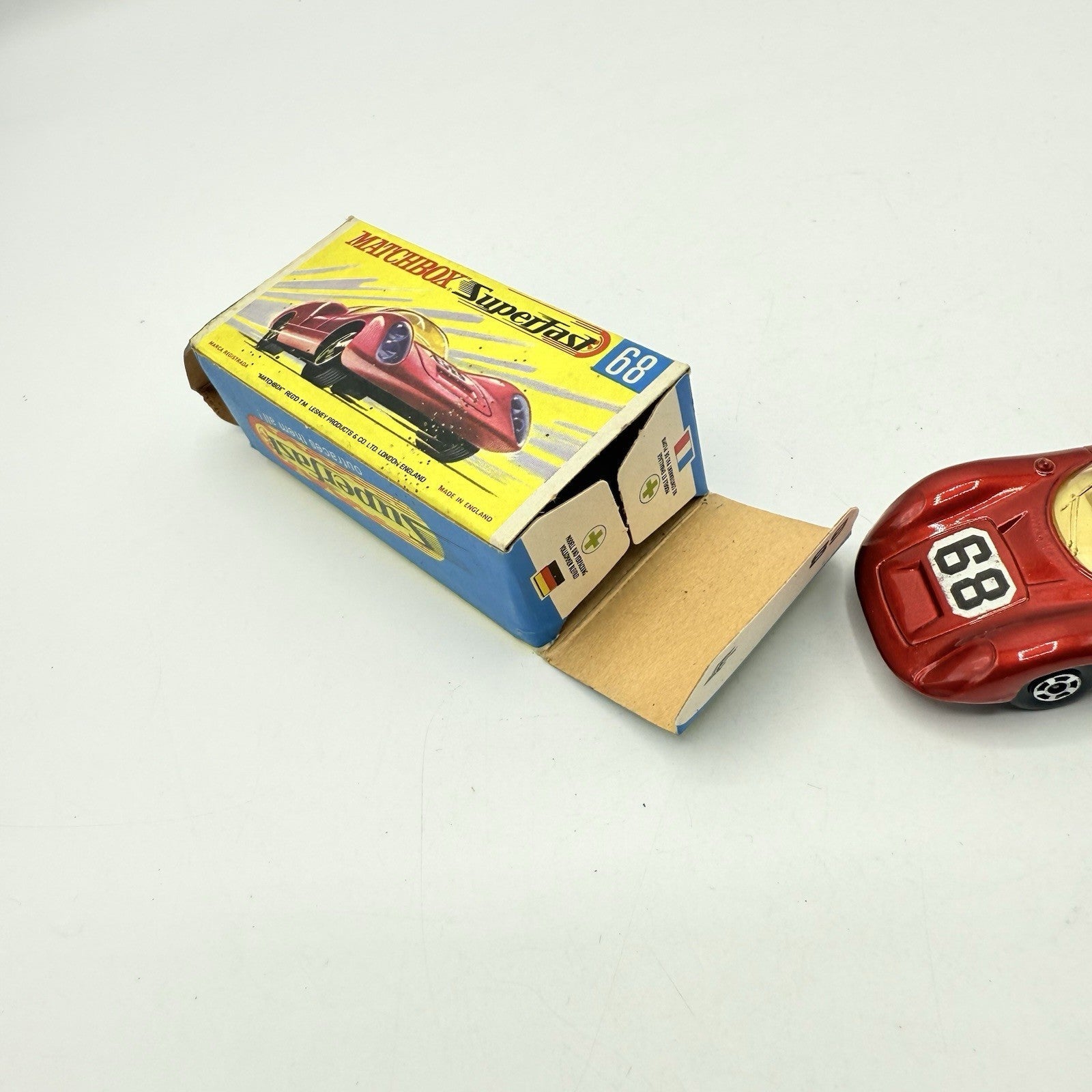 Matchbox Superfast 68 Porsche 910 With 68 Label Very Close To Mint - Magic Matchbox